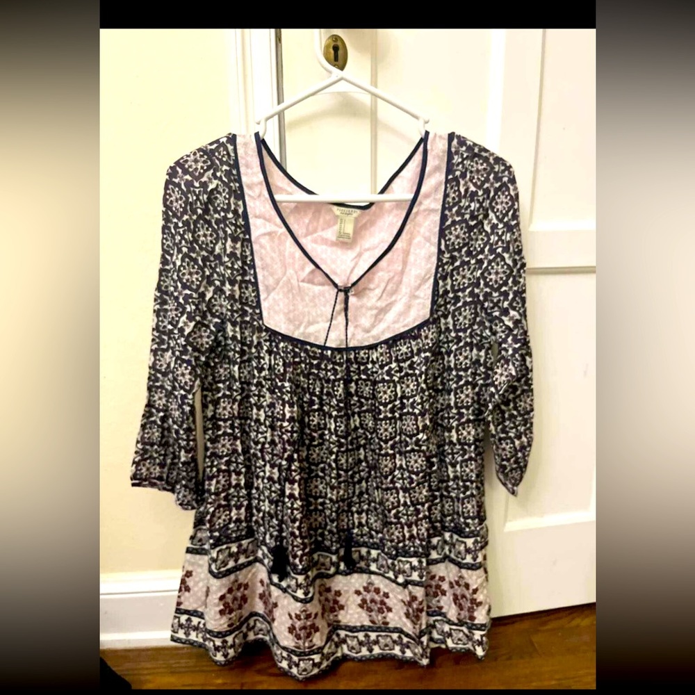 Forever 21 tie front blouse
